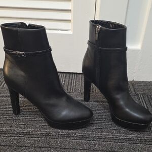 Nine West Black Heeled Ankle Boots